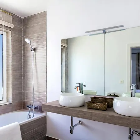 Lavanda Lanzarote By Βίλα *